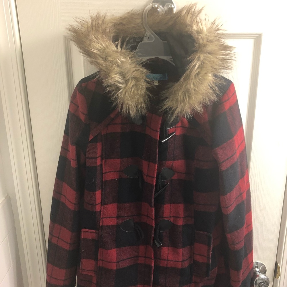 Plaid jacket with toggles